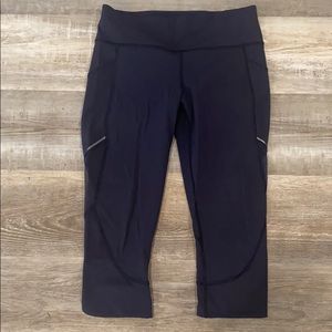 Lululemon Navy Mesh Crop Leggings (21 in)